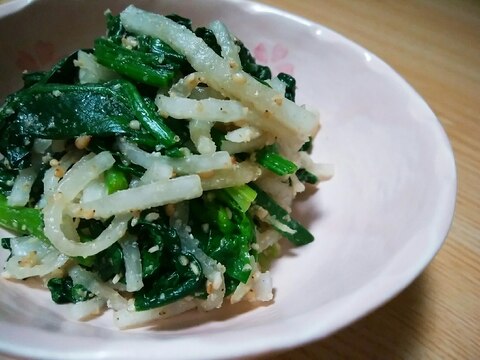 レンジで！大根とほうれん草のごま和え